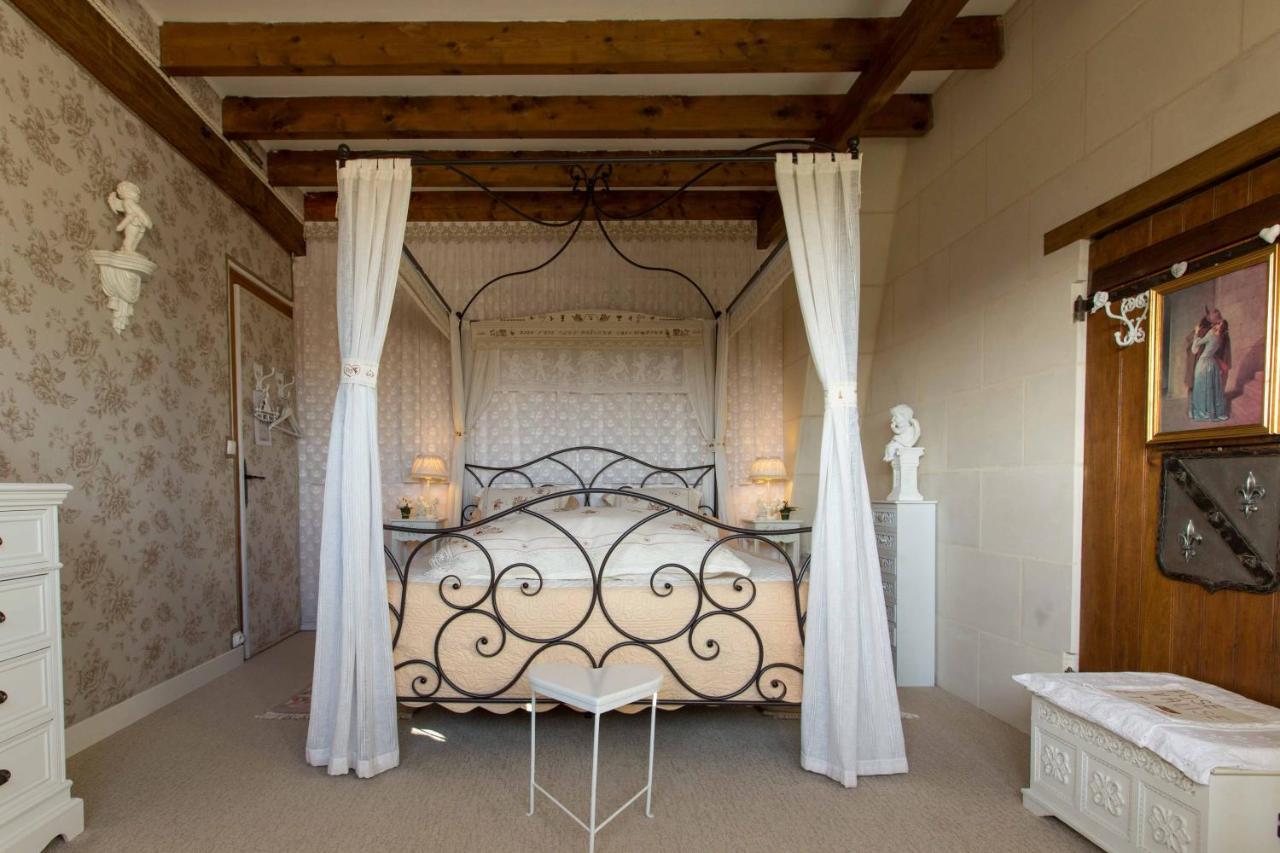 Valençay Les Charmes Bed & Breakfast エクステリア 写真